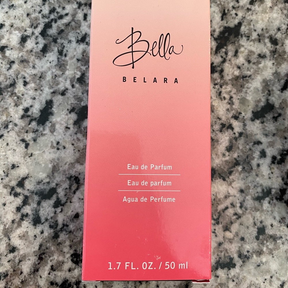 Mary Kay Bella perfume 1.7 oz